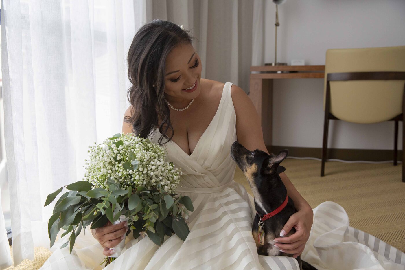 Bride with her dog and bouquet, Hawaii wedding photography